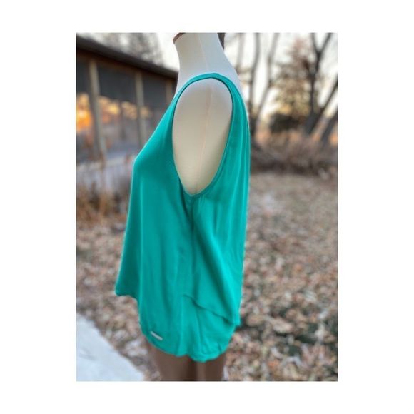 Kelly Green Wrap Tank Top Blouse Casual Athleisure - Picture 7 of 16